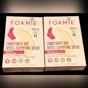 NWT 》2×《 FOAMIE CONDITIONER BARS FOR FINE HAIR!